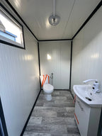 DOPPELTER HYGIENEBEHÄLTER 3,00 x 2,00 M