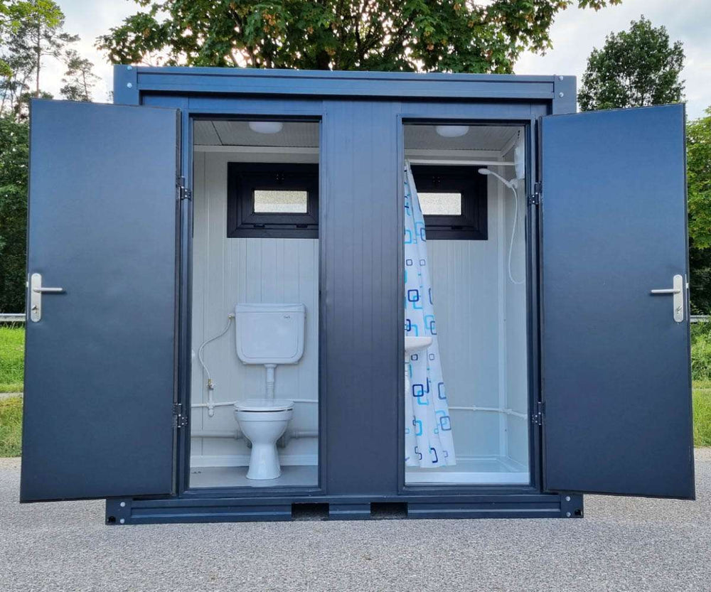 Sanitärcontainer mit Dusche, WC und Urinal